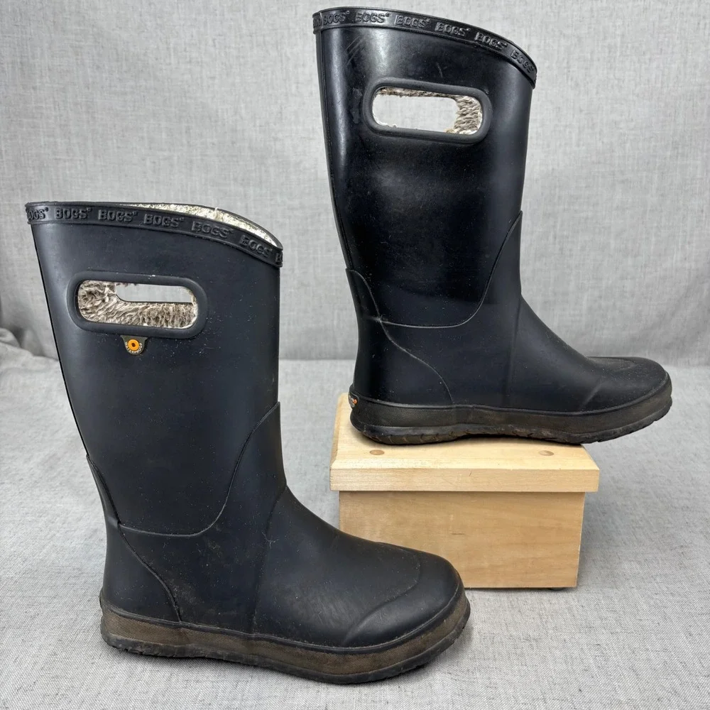 Bogs Unisex Black Plush Lined Rain Boot Snow Boot Waterproof Youth Size 3‎